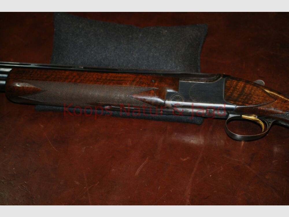 FN B25