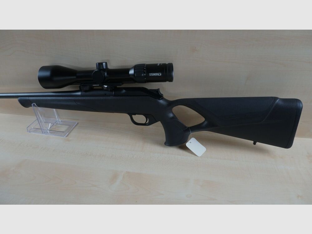 Blaser R8