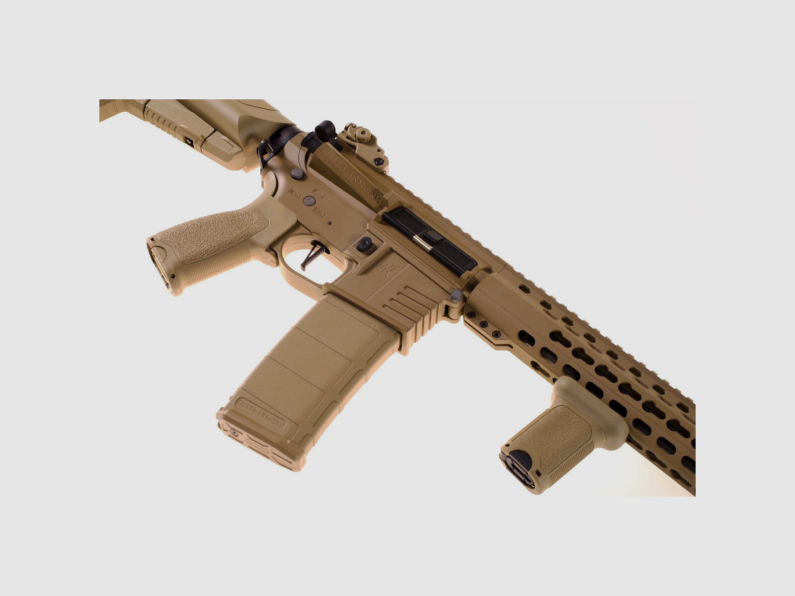 AR15 SilentOps DMR ALPHA Cała Metalowa Delta Armory Tan S-AEG Airsoft Karabin Wolny od 18 Lat