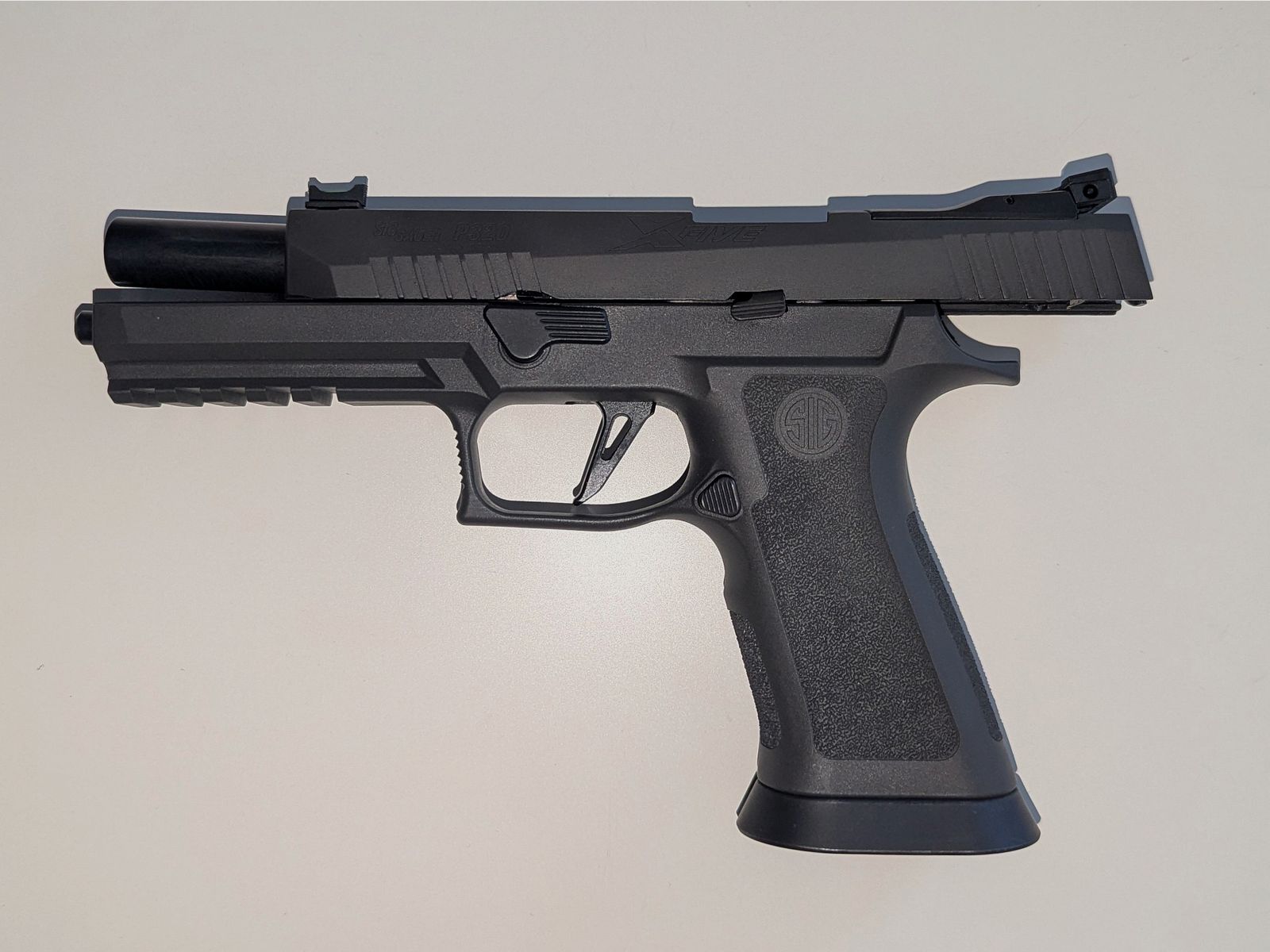 Sig Sauer P320 X5 Legion