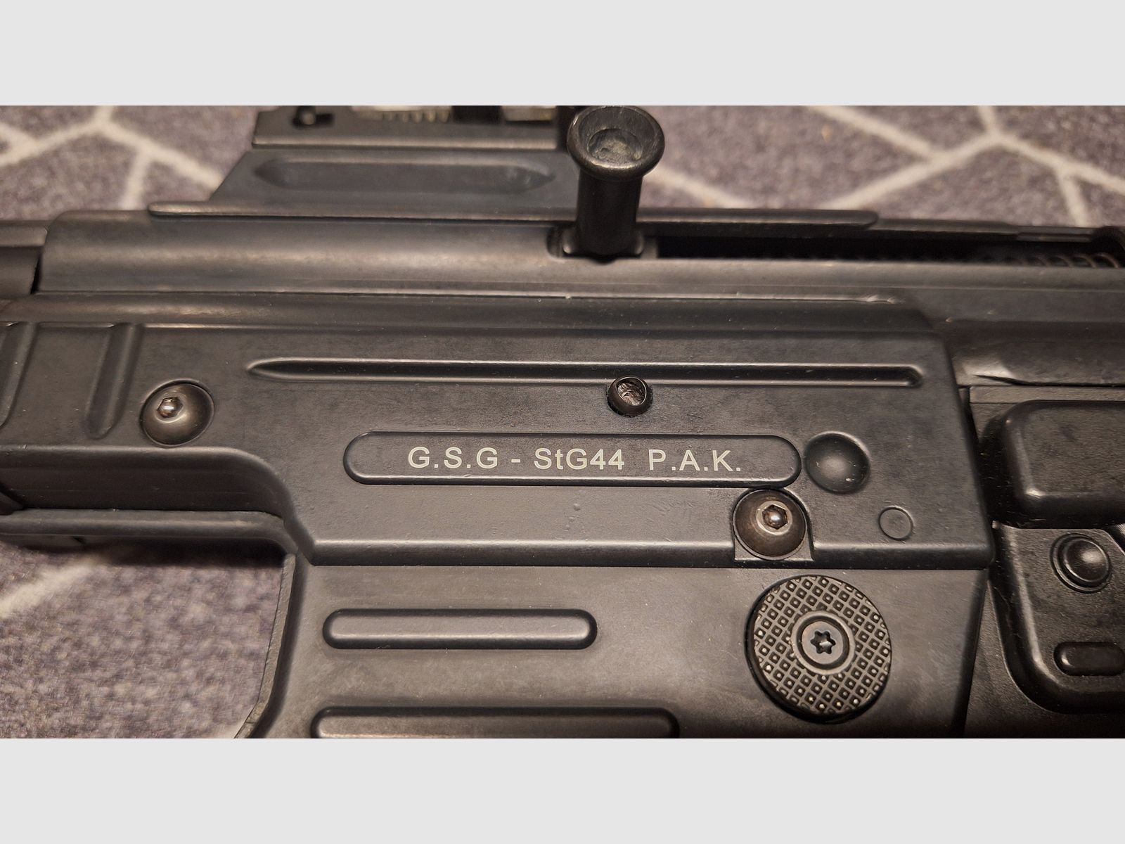 STG44 G.S.G. Schreckschuss Gewehr 9 mm P.A.K. NEU!