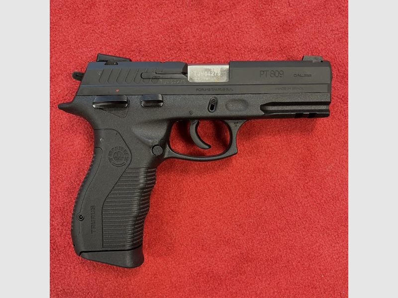 Taurus PT 809 - Kal. 9mm Luger mit Koffer - gebraucht