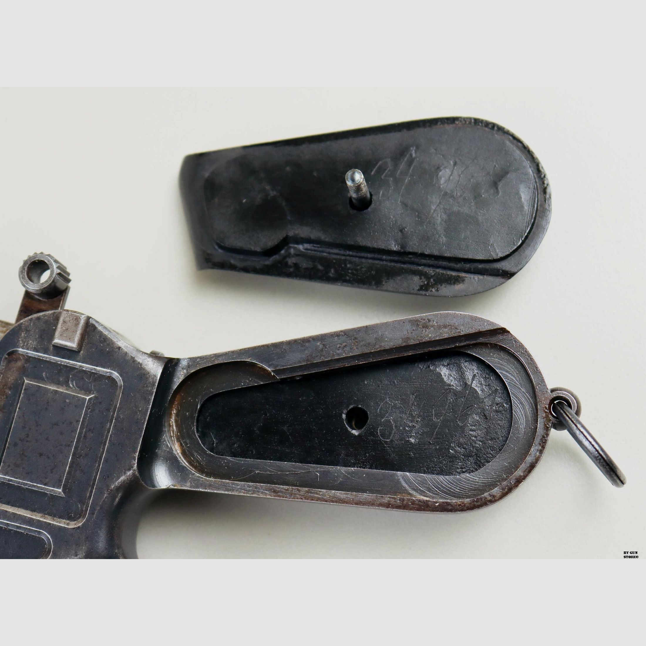 Pistola Mauser mod. C96 cal. 7,63 Mauser matr. 34961, immagine 15 di 27