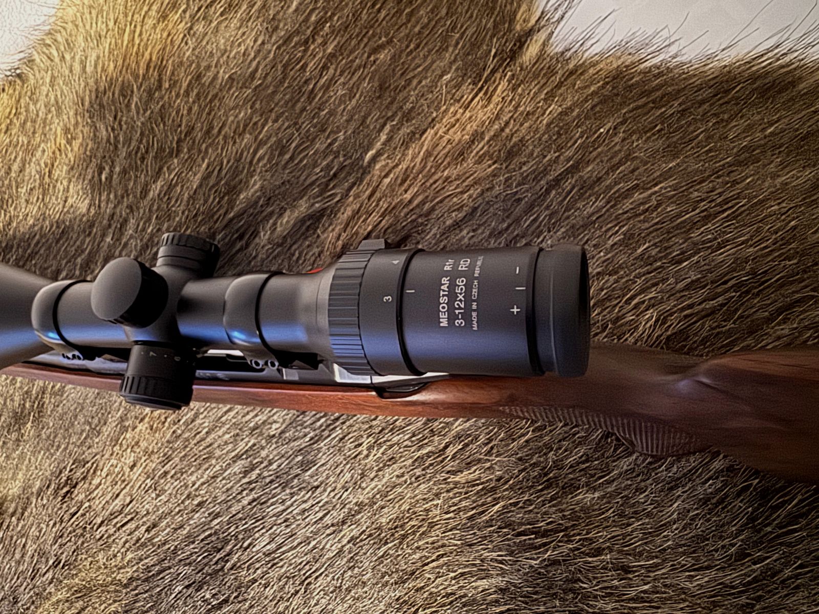 Pakiet dla młodych myśliwych – CZ 557 Kal. .308 Win. – w pełni wyposażony i gotowy do użycia