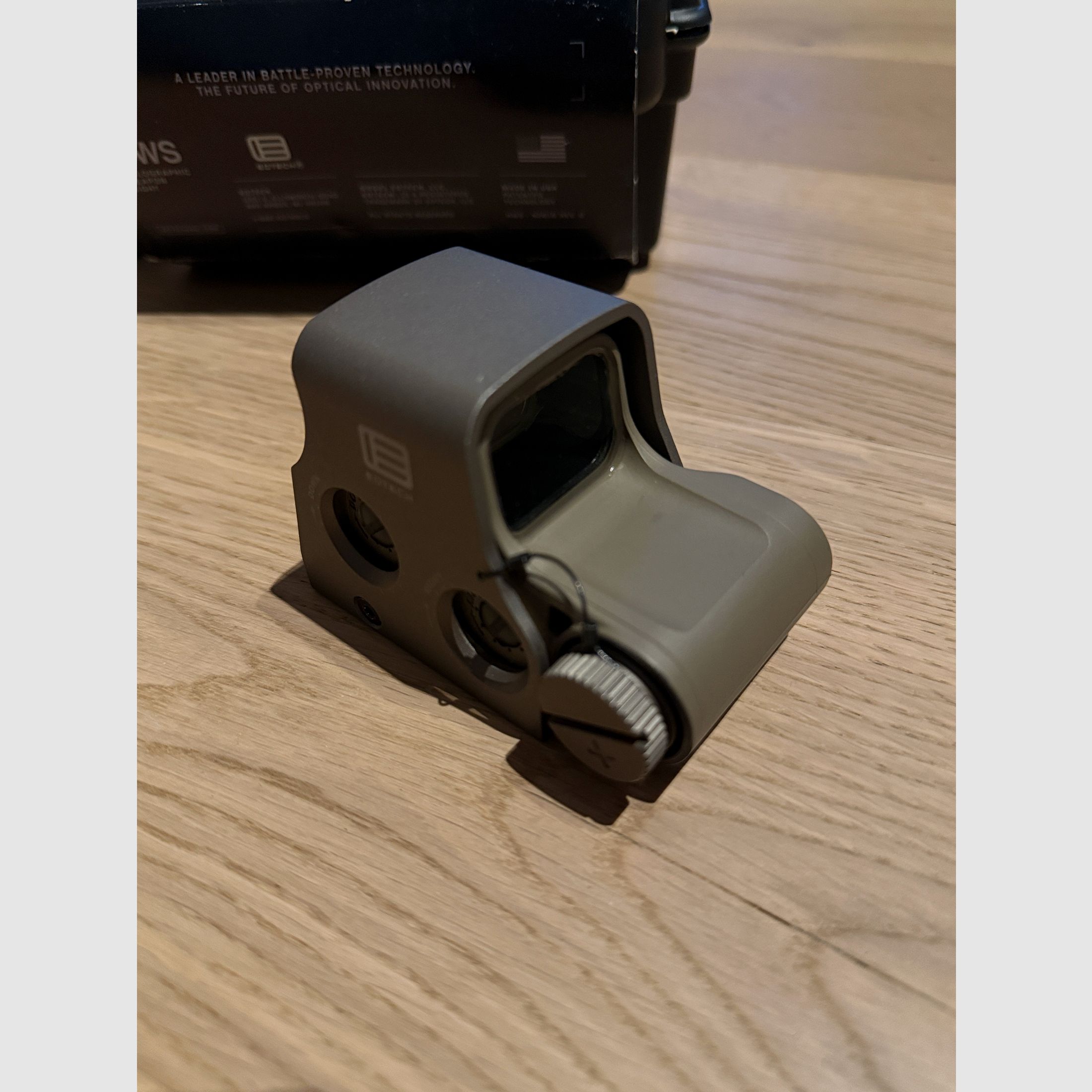 EOTECH XPS2-0 HWS + Unity Tactical Riser FDE