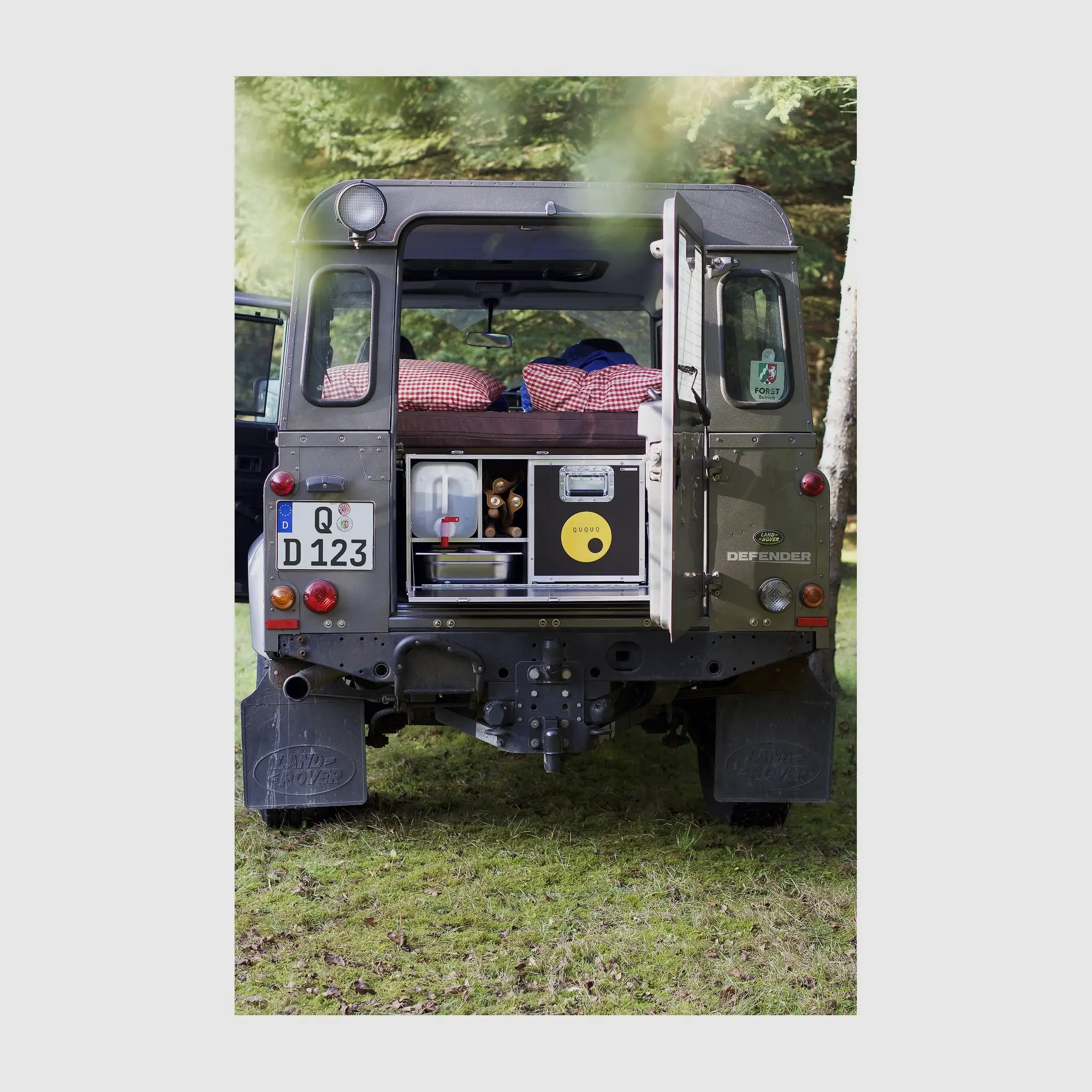 QUQUQ D-Box Camping Box for Land Rover Defender 110, image 1 of 4