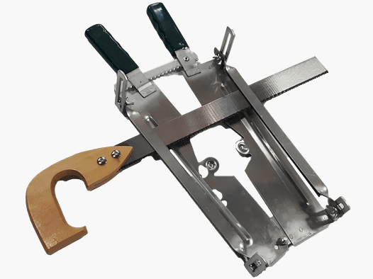 AKAH horn saw for deer