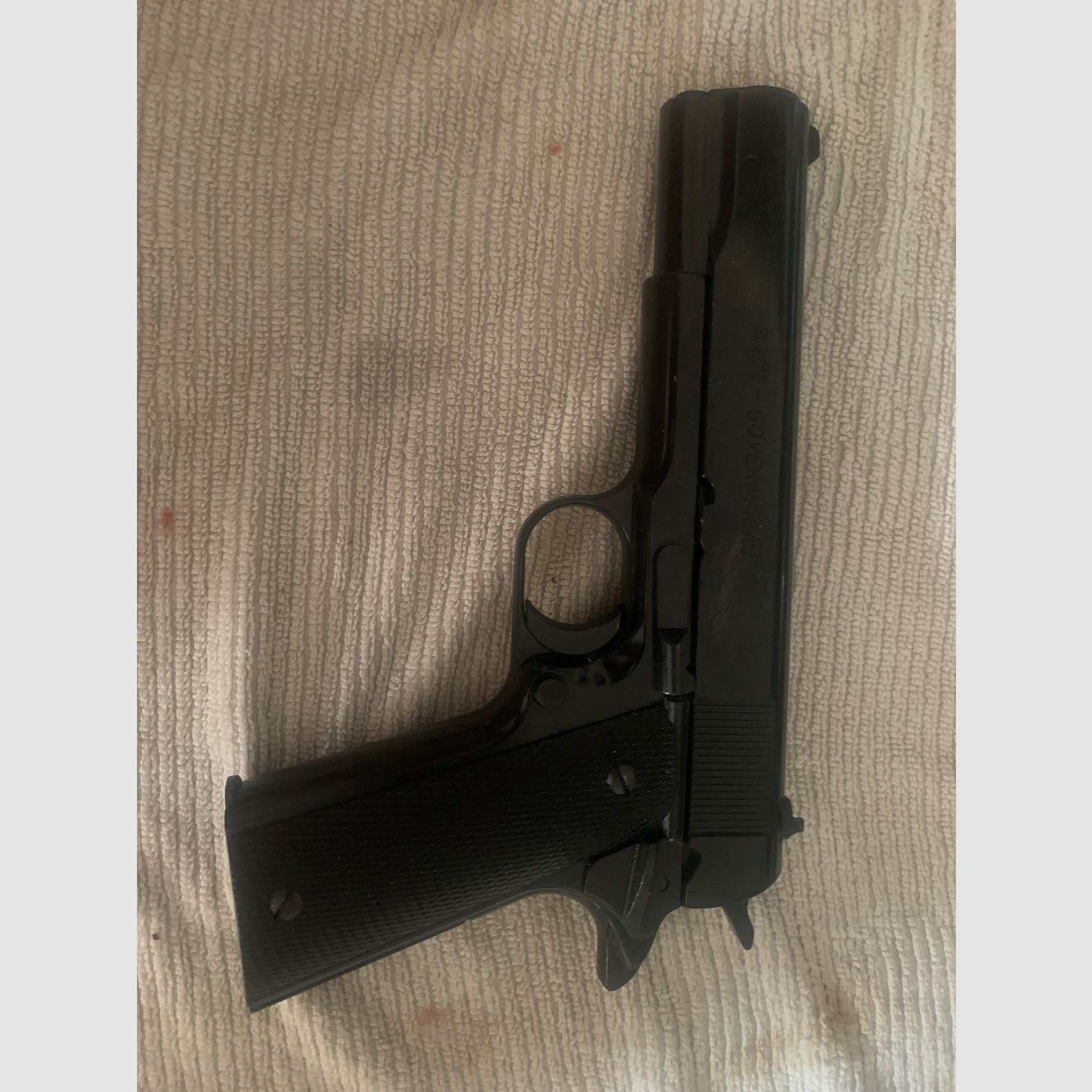 Reck Government 8 mm Schreckschuss