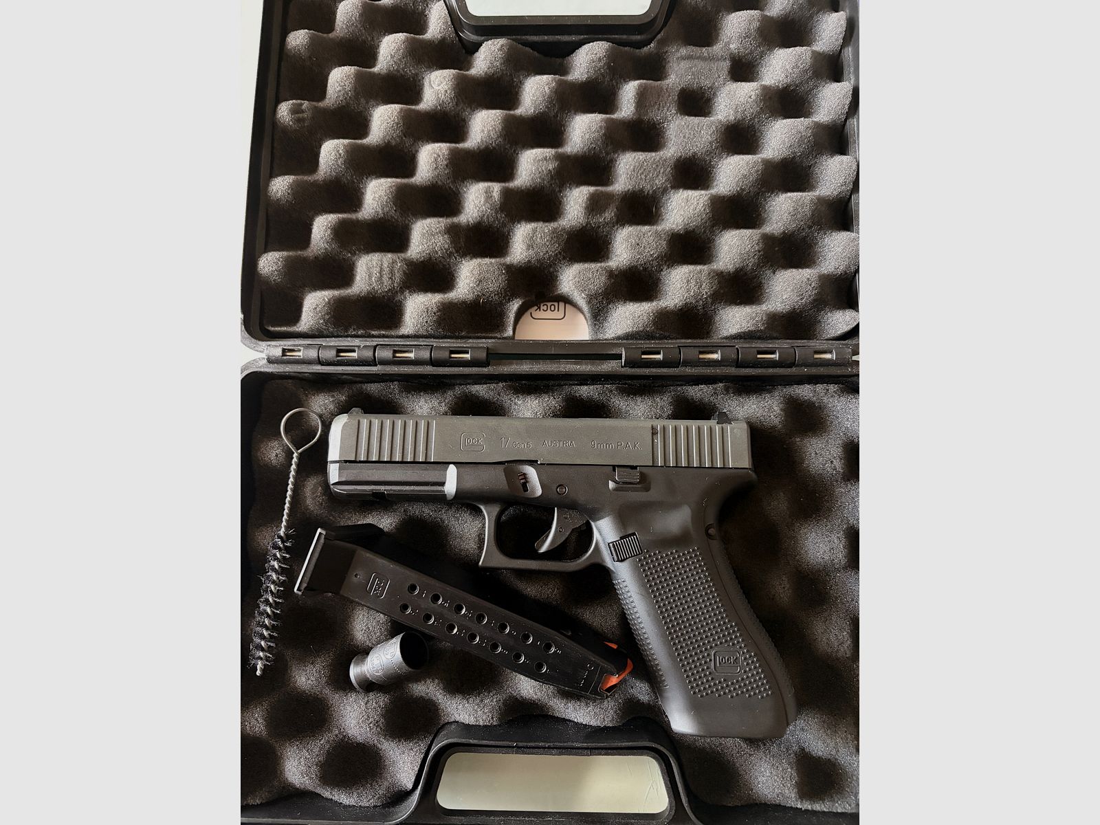glock 17 gen5 PAK 9mm
