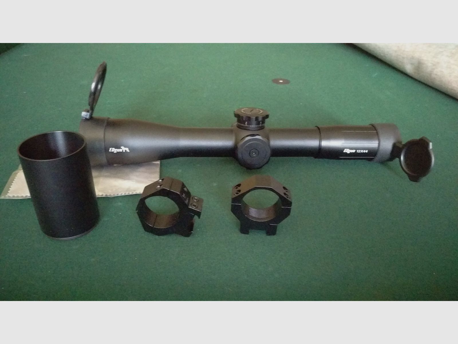 Edgun Zielfernrohr 12×44, Bild 1 von 4