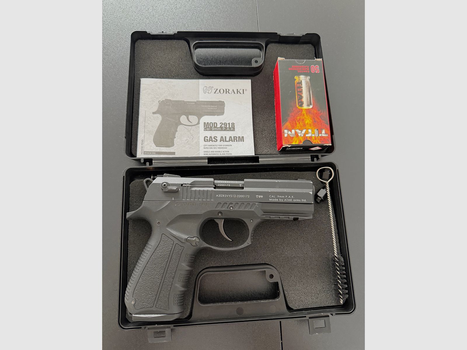 Zoraki 2918 blank firing pistol 9 mm PAK case PTB