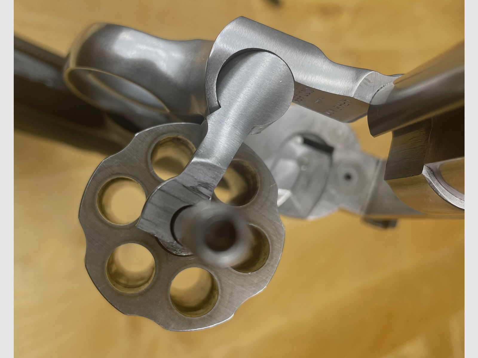 Revolver Smith&Wesson 686 6 Zoll Kaliber .357 Magnum
