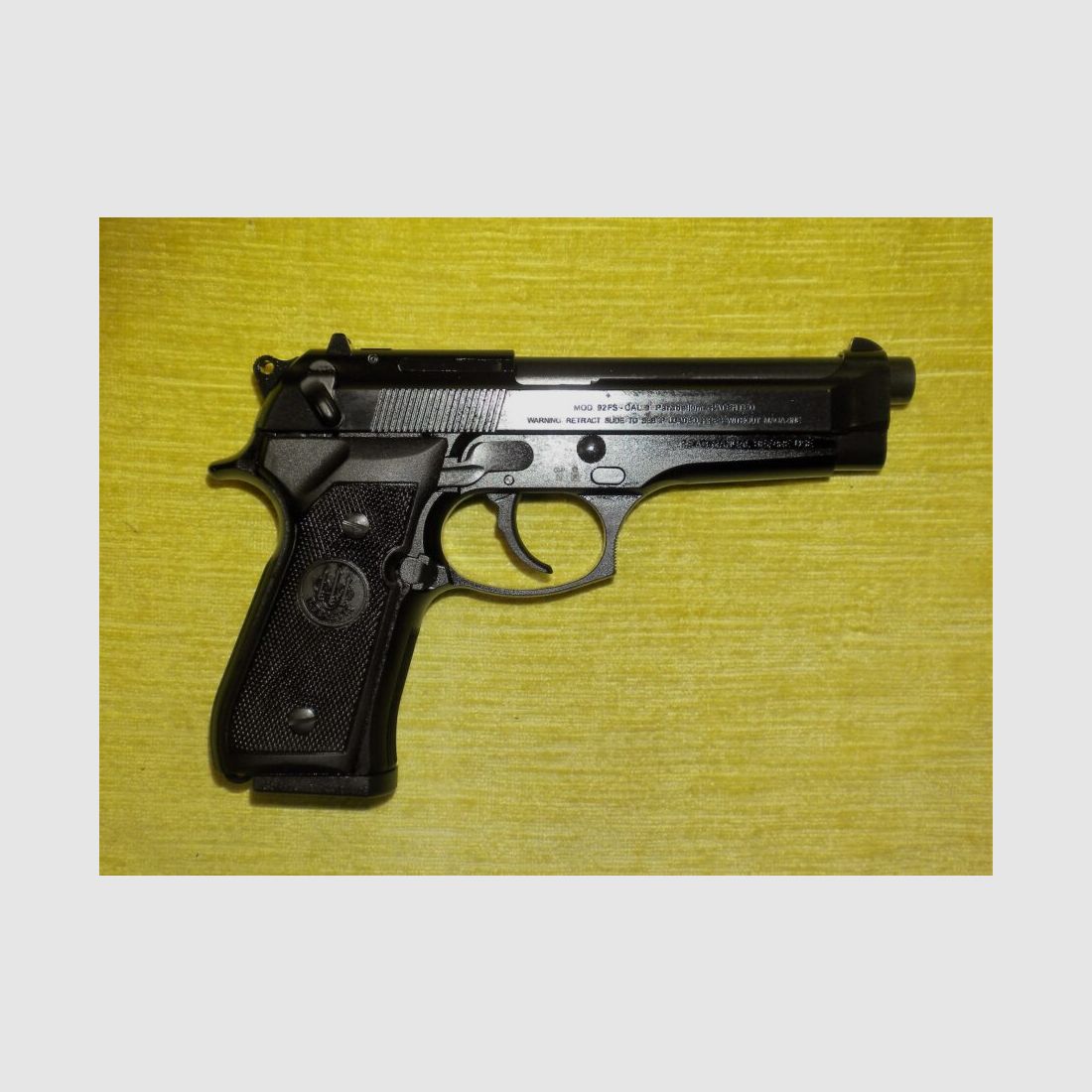 BERETTA 92 FS CAL.9X19, Bild 1 von 2