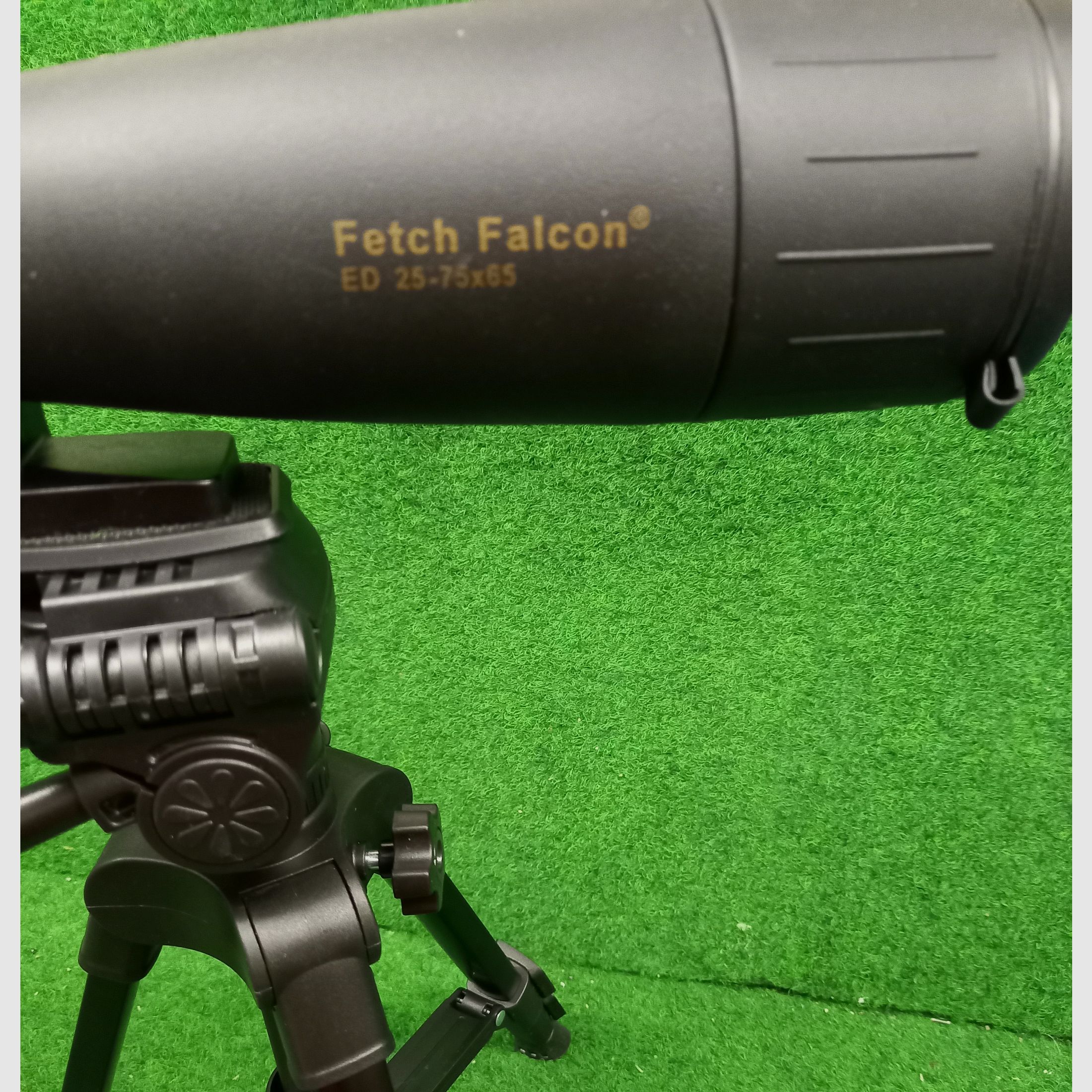 Neuw.  Spektiv 25-75x56