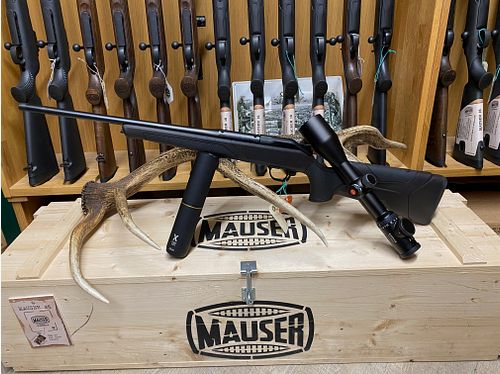Blaser R8 Professional 2.0, con Leica Magnus 2,4-16x56 i
