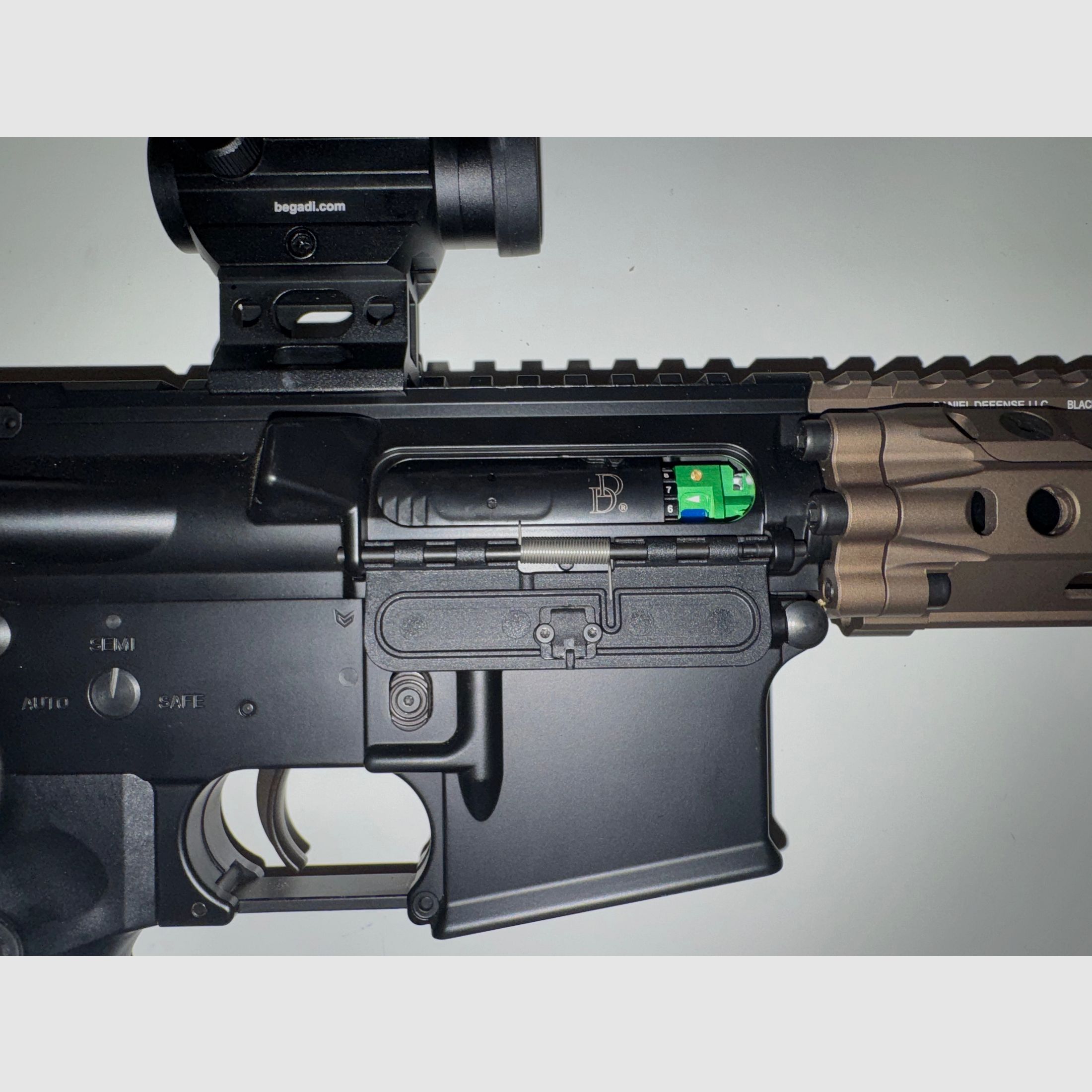 Airsoft Komplett-Set: Begadi M4 NOVA + neue Glock 19 + Gear – neuwertig Preis: 989,99 € VB