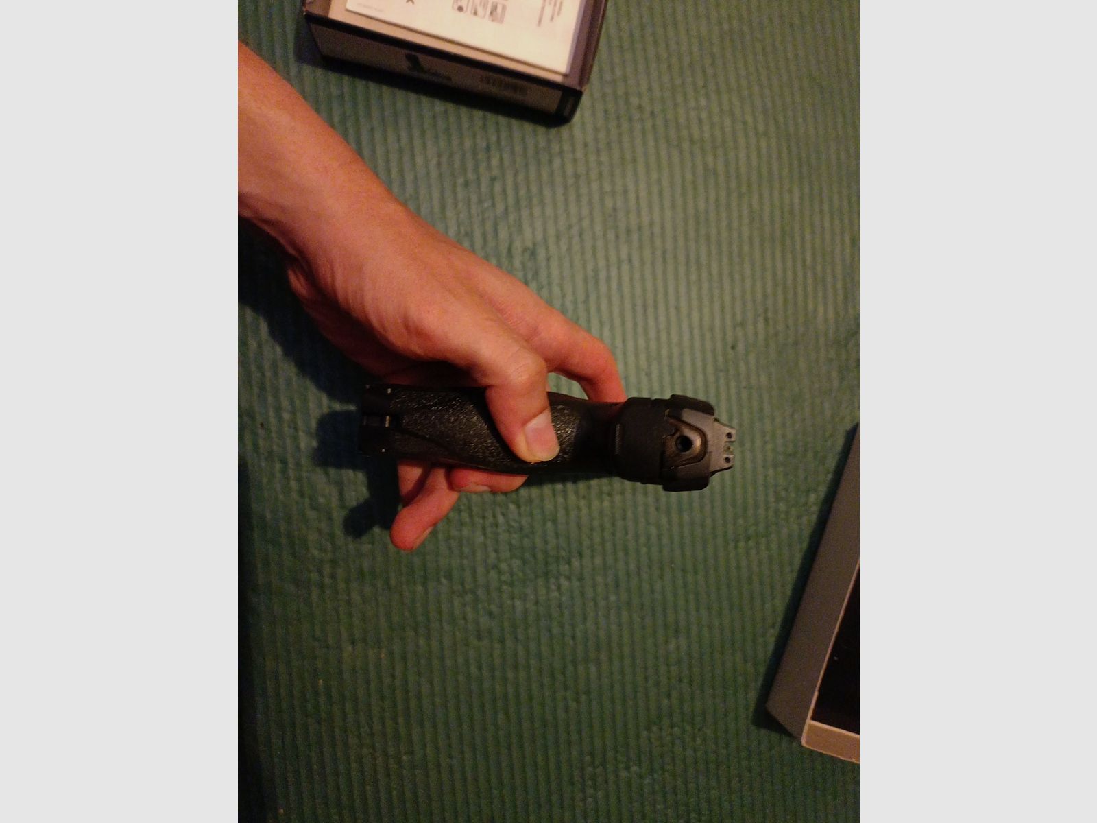 Heckler und Koch VP9 Umarek metall 6mm Softair 0,5 J. Authentic replica