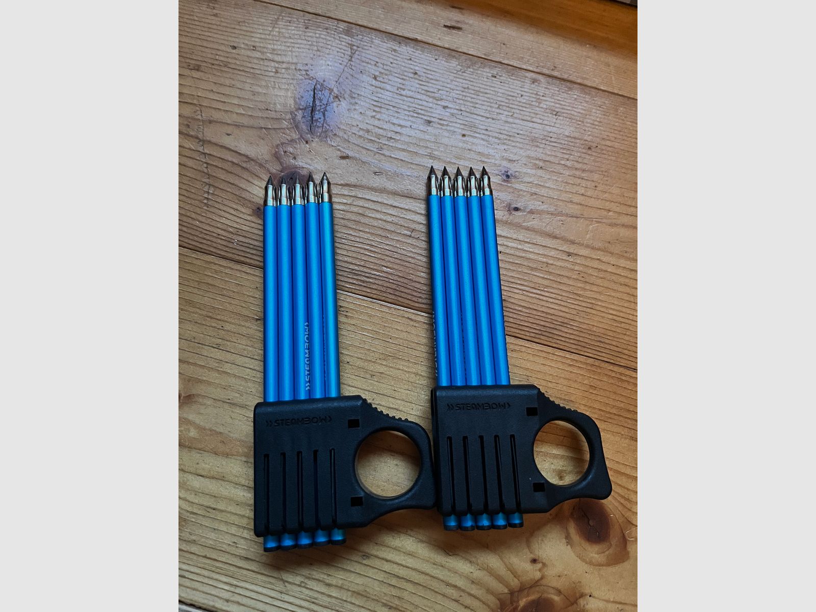 Steambow AR Stinger 2 Tactical Repetierarmbrust inkl. Zubehör