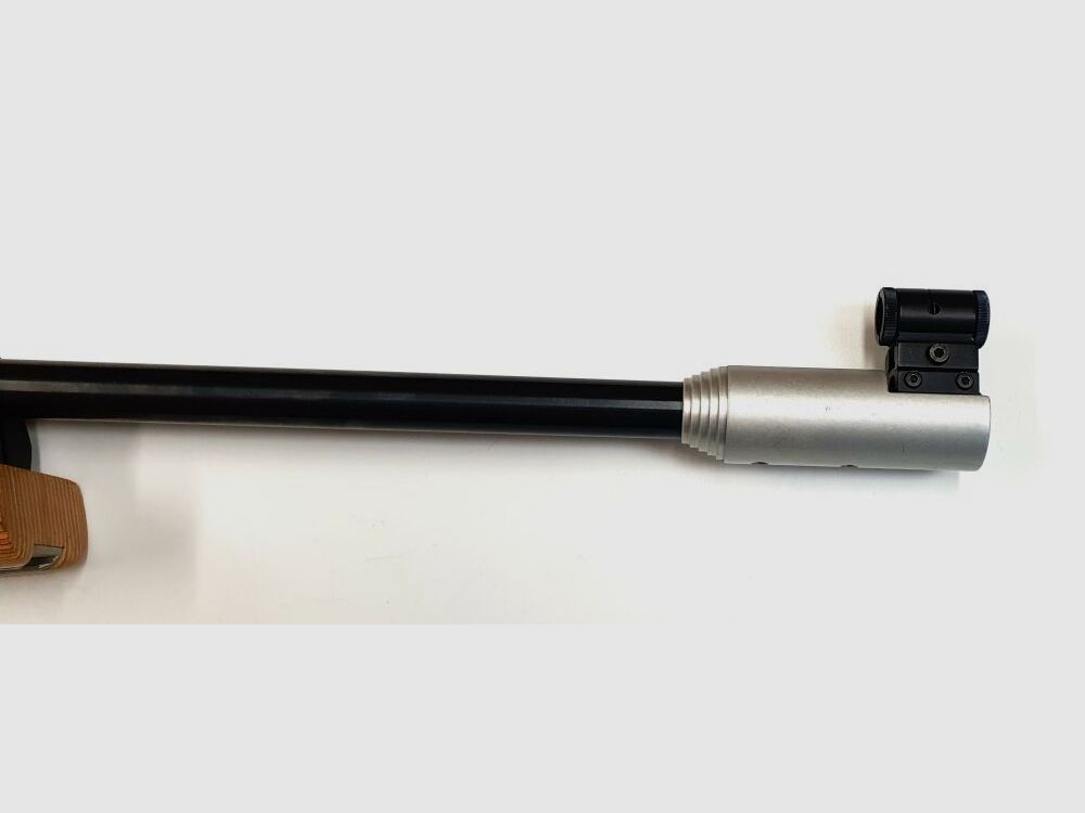 Feinwerkbau Oberndorf a. N. Feinwerkbau Luftgewehr Mod. 601, Kaliber 4,5 für rechts Schützen ; F im Fünfeck