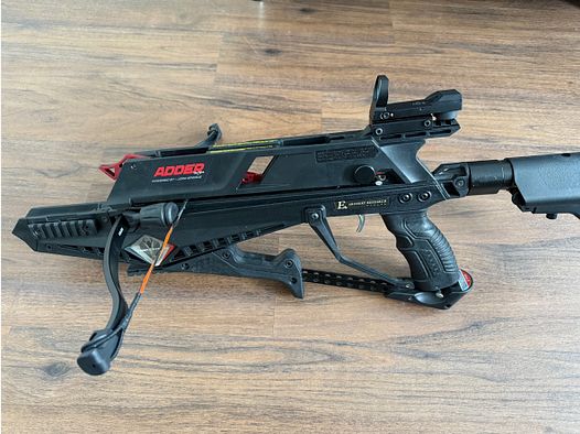 EK Archery ADDER arbalète à répétition – État impeccable – accessoires d'origine complets
