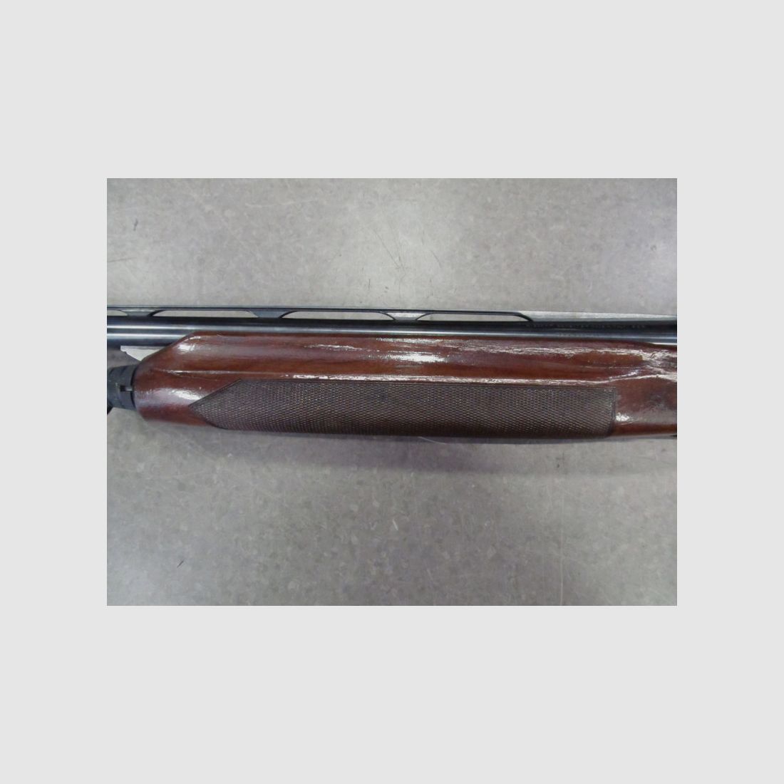 BERETTA A304 12 Ga used, image 8 of 11