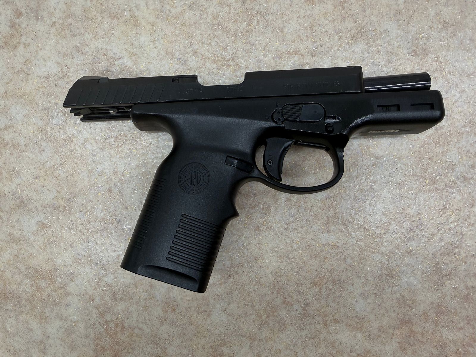 Steyr M9 (9mm Luger)