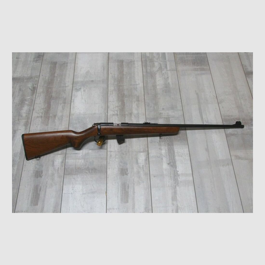 Norinco JW15 repeating rifle with barrel thread
