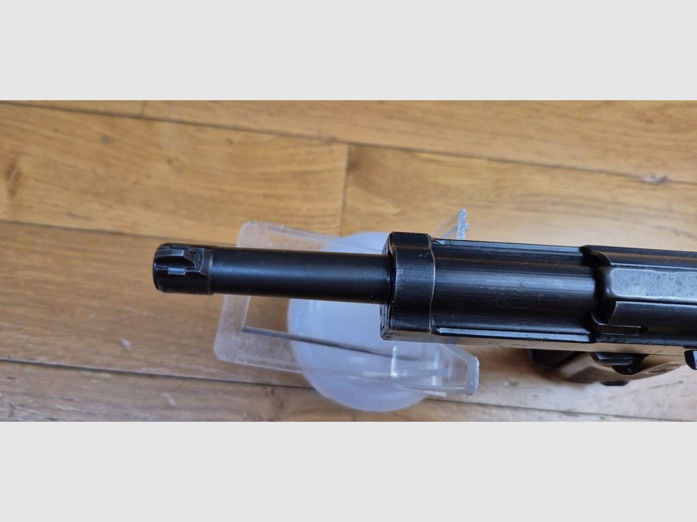Mooie Walther P38 Pistol – Fabricage bekend als "ZM" voor Walther Zella Mehlis – Code AC – Wapen van juli 1943 – Originele bluing op 95% – Onberispelijke mechanica – Zeer mooie loop – 100% originele onderdelen – Mono-nummer behalve magazijn – Zeer goede staat – TBE, afbeelding 15 van 20