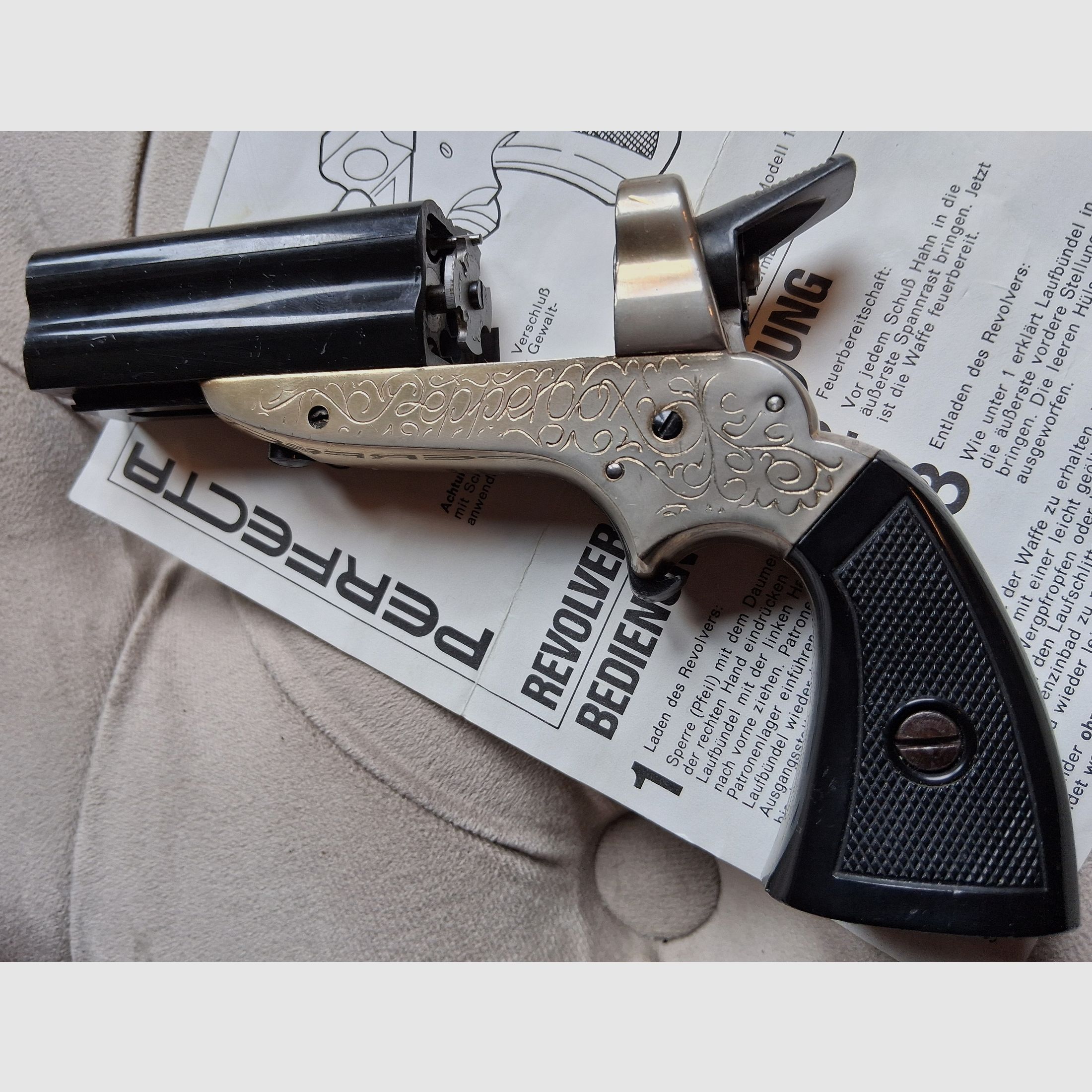Pepperbox Perfecta G101 bundle revolver 4mmRl PTB 70 F-mark free of requirement