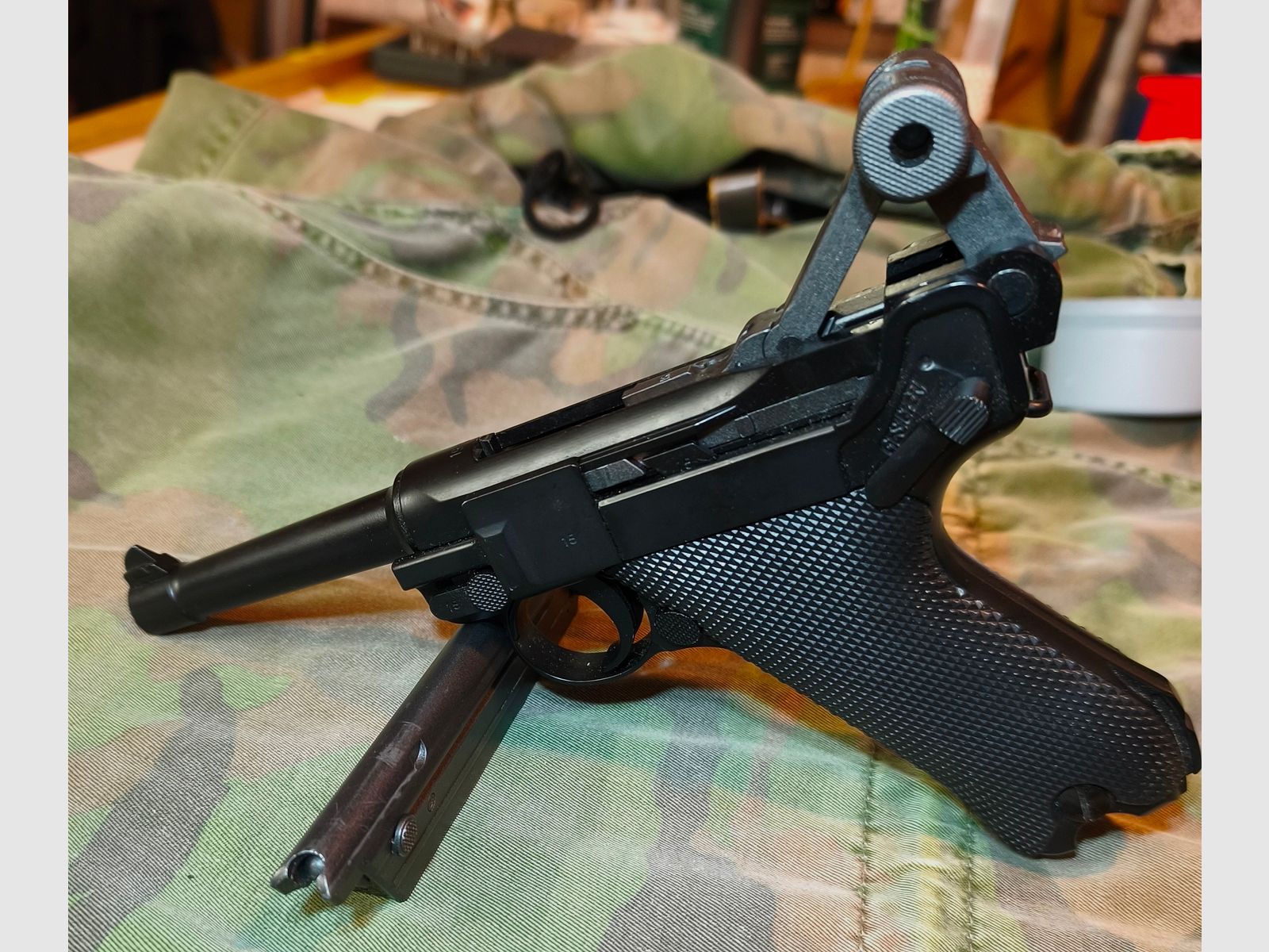 P08 Airsoft Vollmetall GBB 6mm BB noir - Version 4 pouces