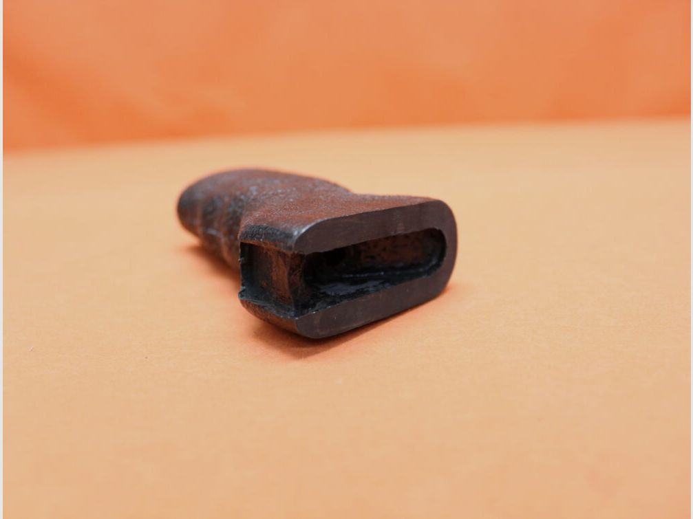 Falcon Industries Kalashnikov AKM : Poignée de pistolet Falcon ERGO Grip Polymère Noir (4235BK), image 3 sur 4