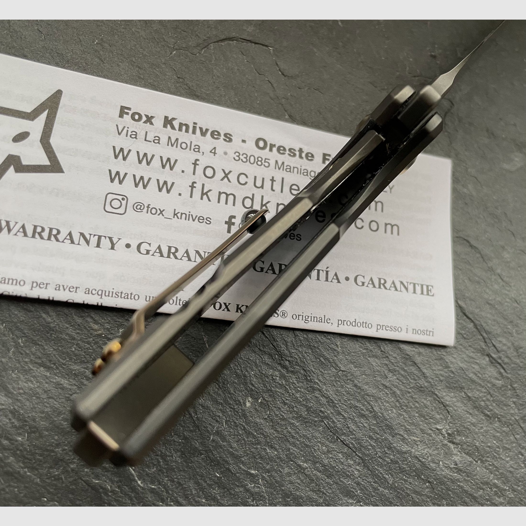 Fox Knives Suru FX-526 TI BB Black PVD Voxnaes M390 Titan Folder