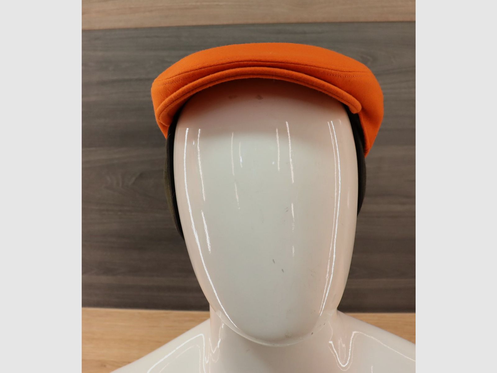 Orange-Braun Kappe mit umklappbarem Ohrenschutz, Bild 5 von 8
