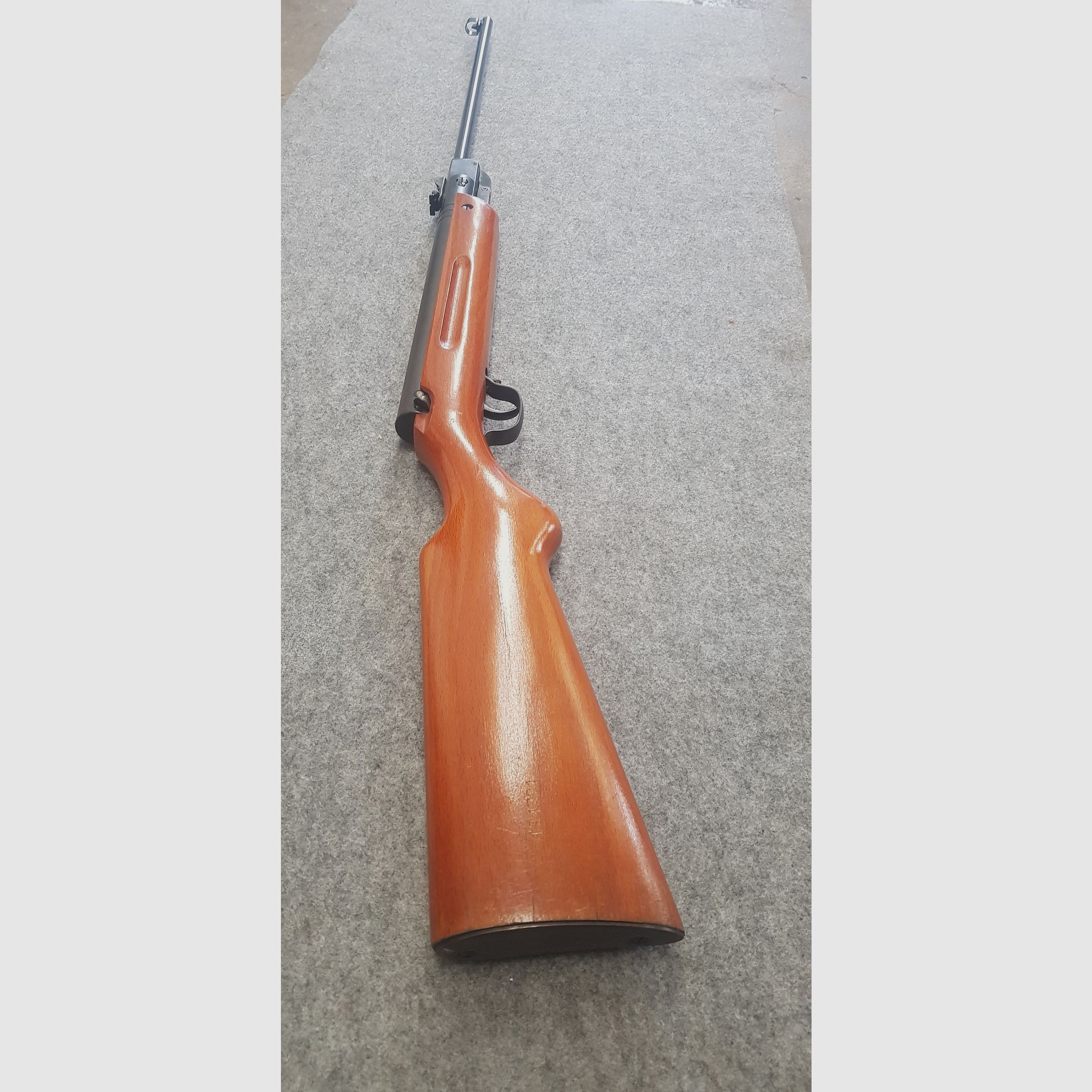 Seitlich verschraubt !!!  Seltene Ausführung  schönes Haenel Mod.  III-284   III 284 cal. 4,5mm Diabolo