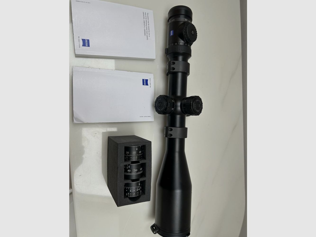 Zielfernrohr Zeiss Victory 4.8-35x60M