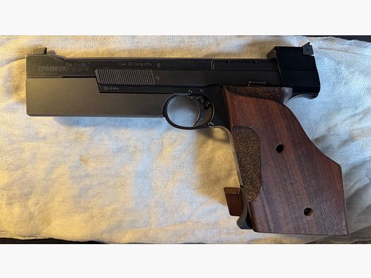 Sportpistole Hämmerli 215 22 lr mit 3 Magazinen