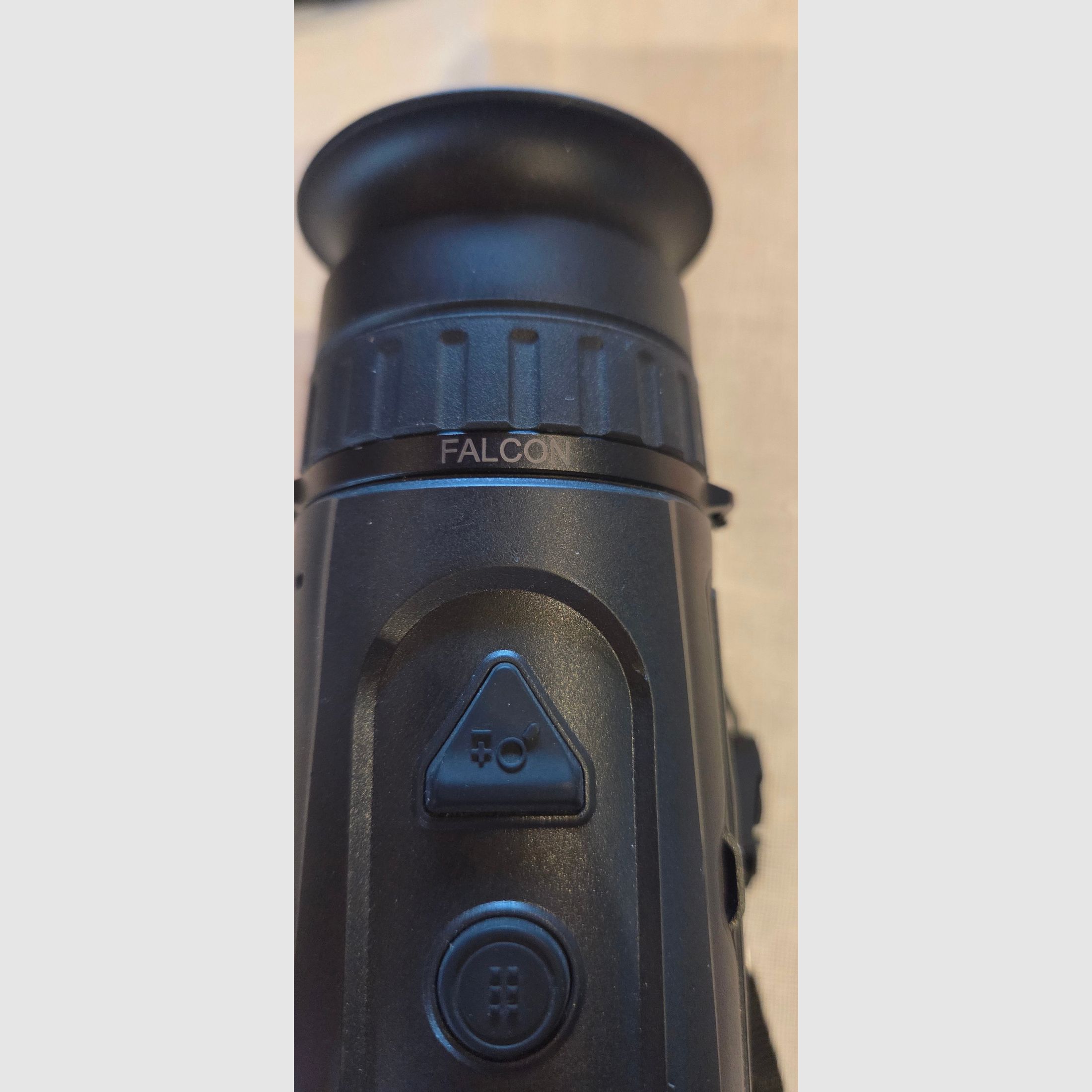 Hikmicro Falcon FH35