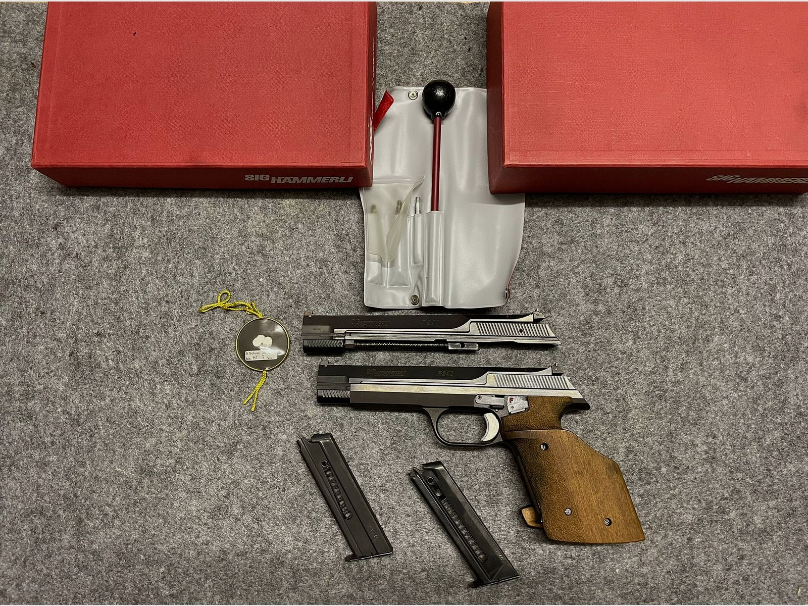 P240 Kal.22 mit Wechselsystem .32 S&W I.WC