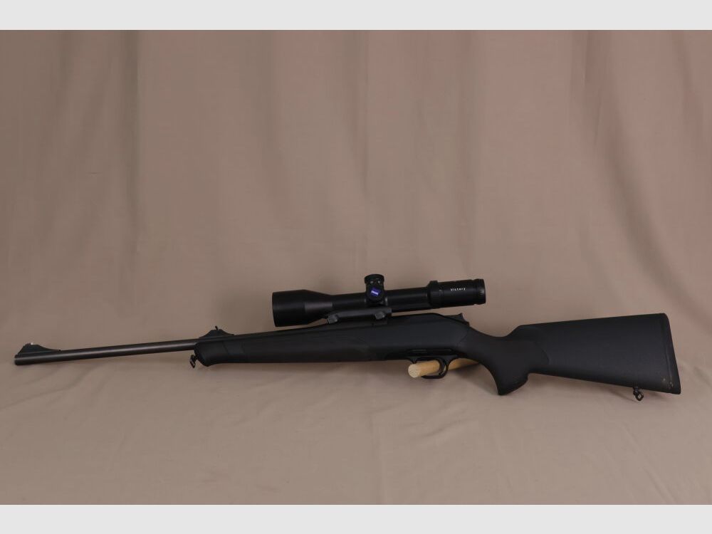 Blaser R8 Professional / mit Zeiss Varipoint u. ASV!