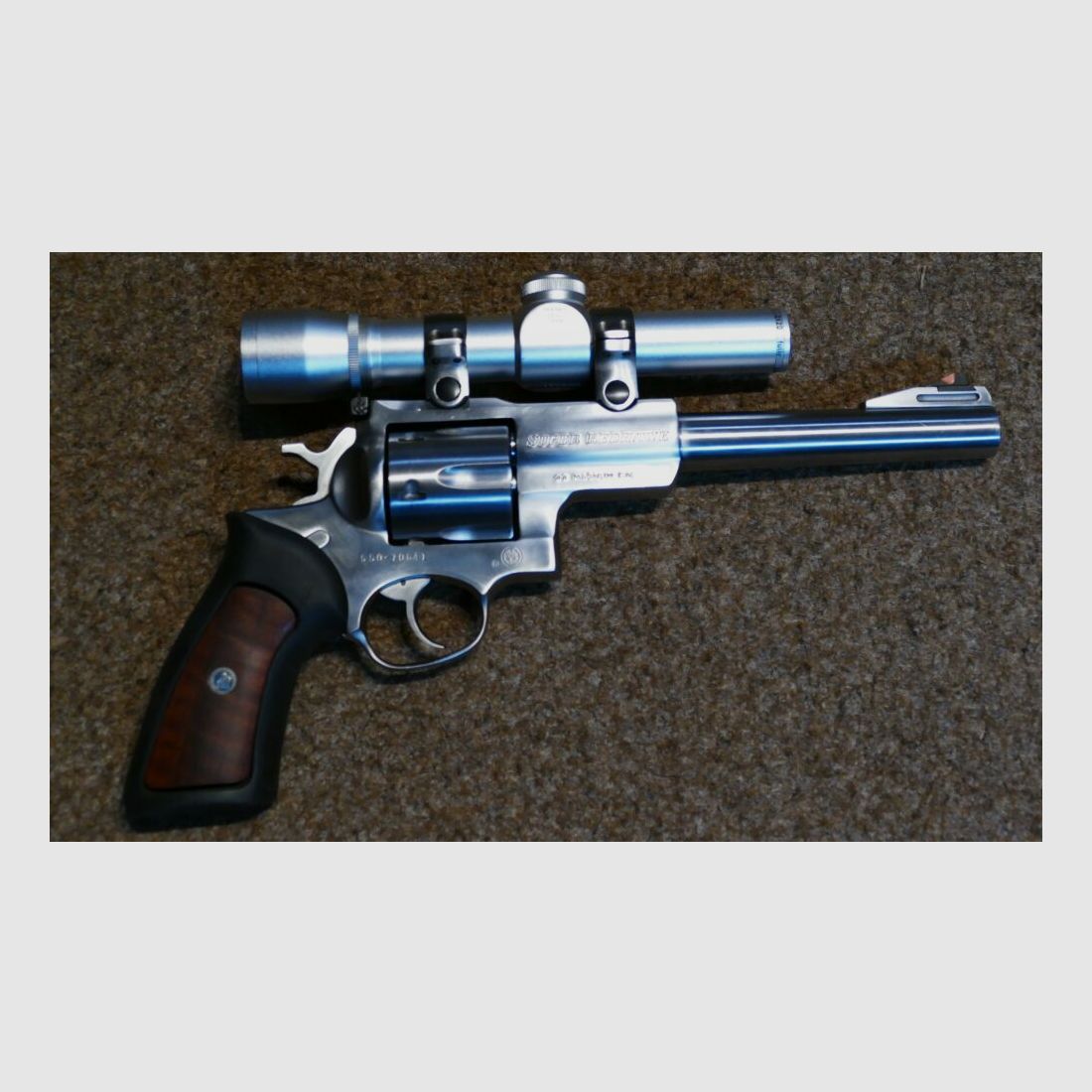 Ruger Super Redhawk