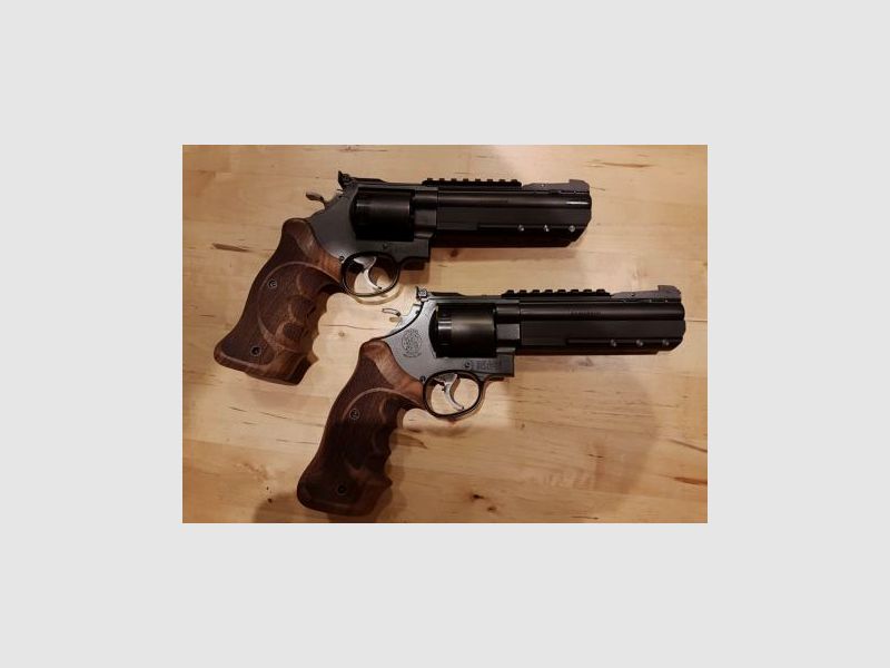 BLACK CUSTOM PRACTICAL TARGET S&W Mod. 29-3, 6" .44 Magnum