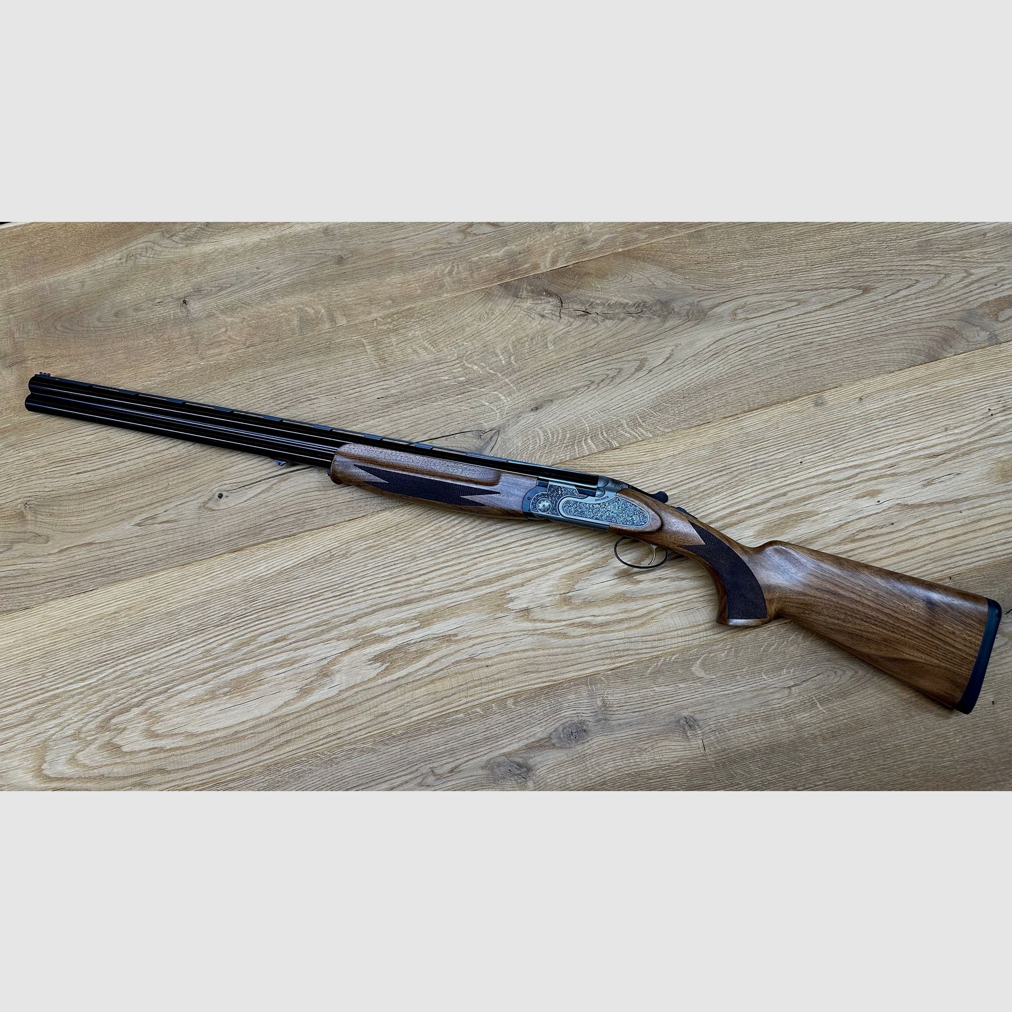 Brenner Black BF20 Premium Silver / 12/76 / LL 71cm / Walnut wood stock / Arabesque engraving