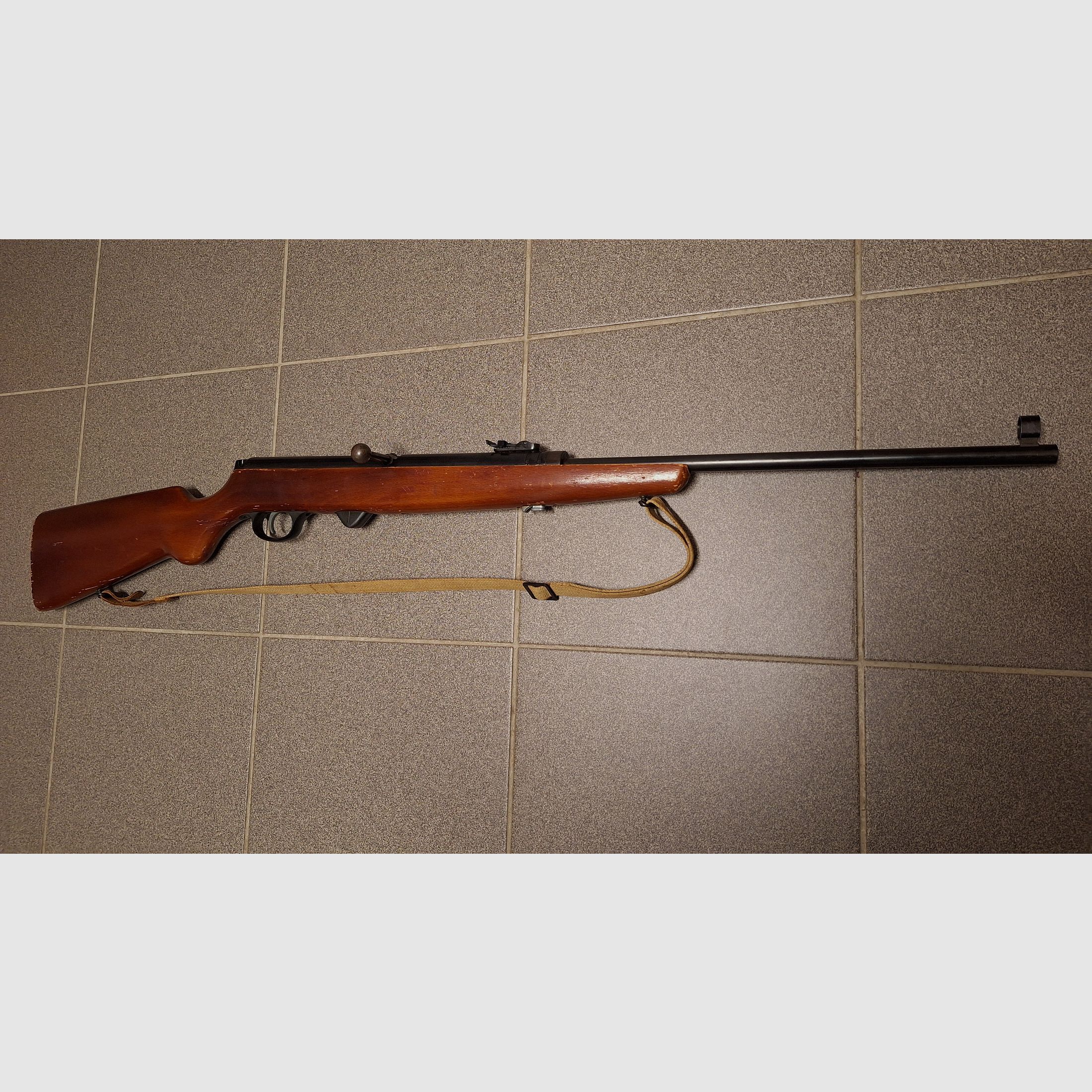 Haenel Suhl 310 GST Luftgewehr mit 2 Magazinen!