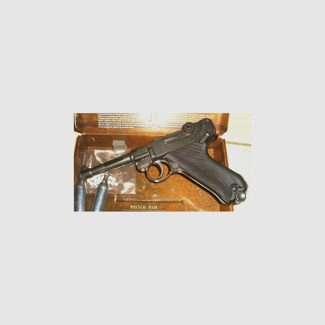 Legends Pistole P08 - 4,5 mm Stahl BB Co2-Pistole