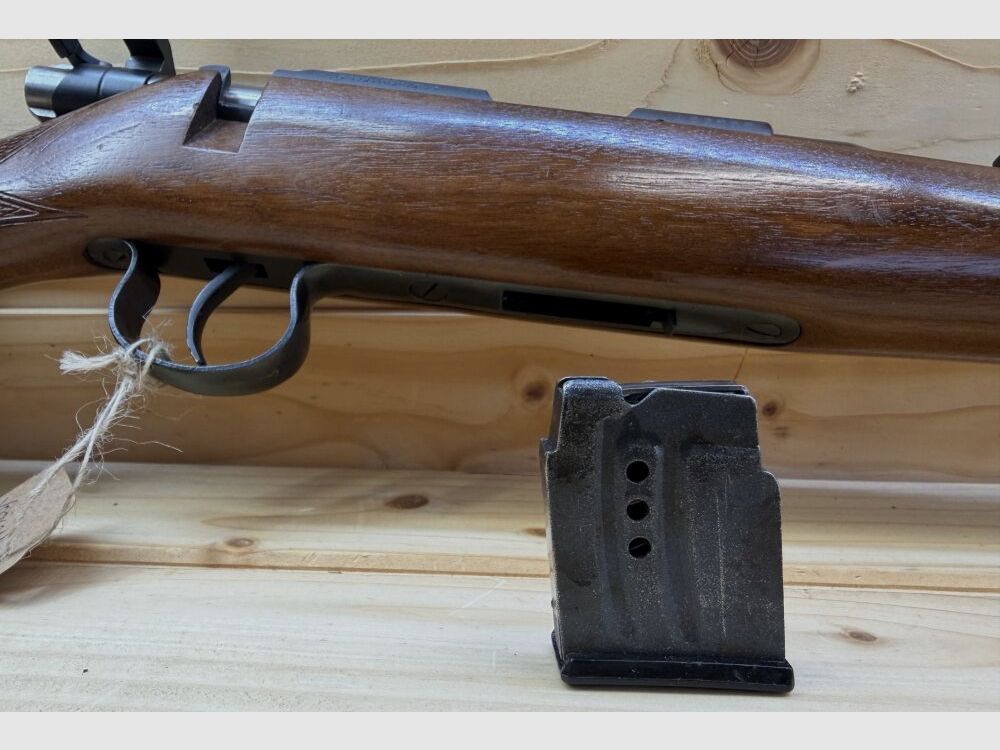 CZ Brno - Arms Factory Mod. 2-E- .22l.r. Repeating rifle .22lr