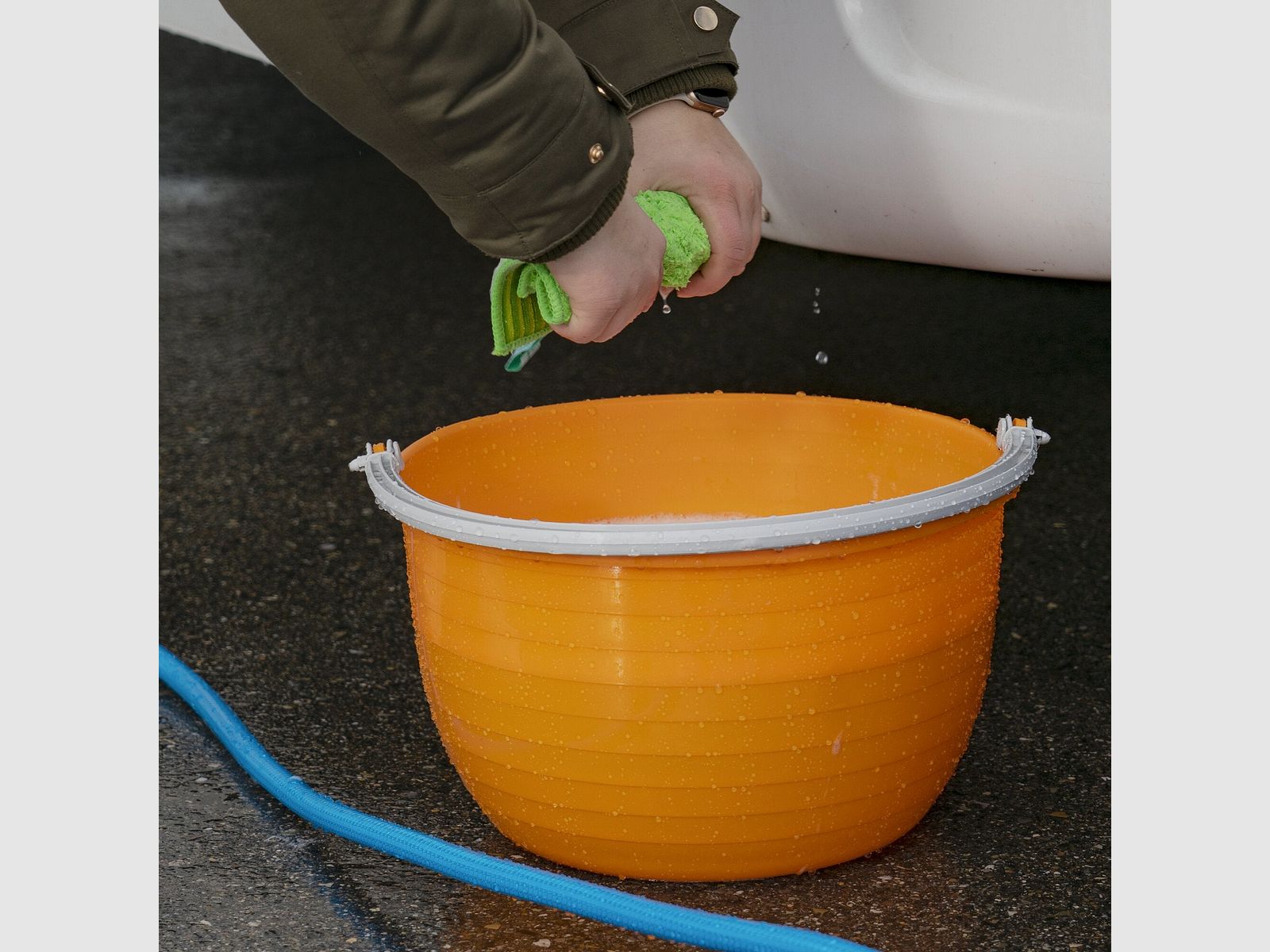 Multipurpose Bucket Vinis, orange, image 4 of 5