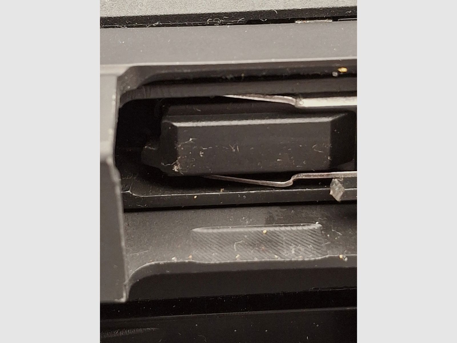 Biete eine Walther PK 380 PAK