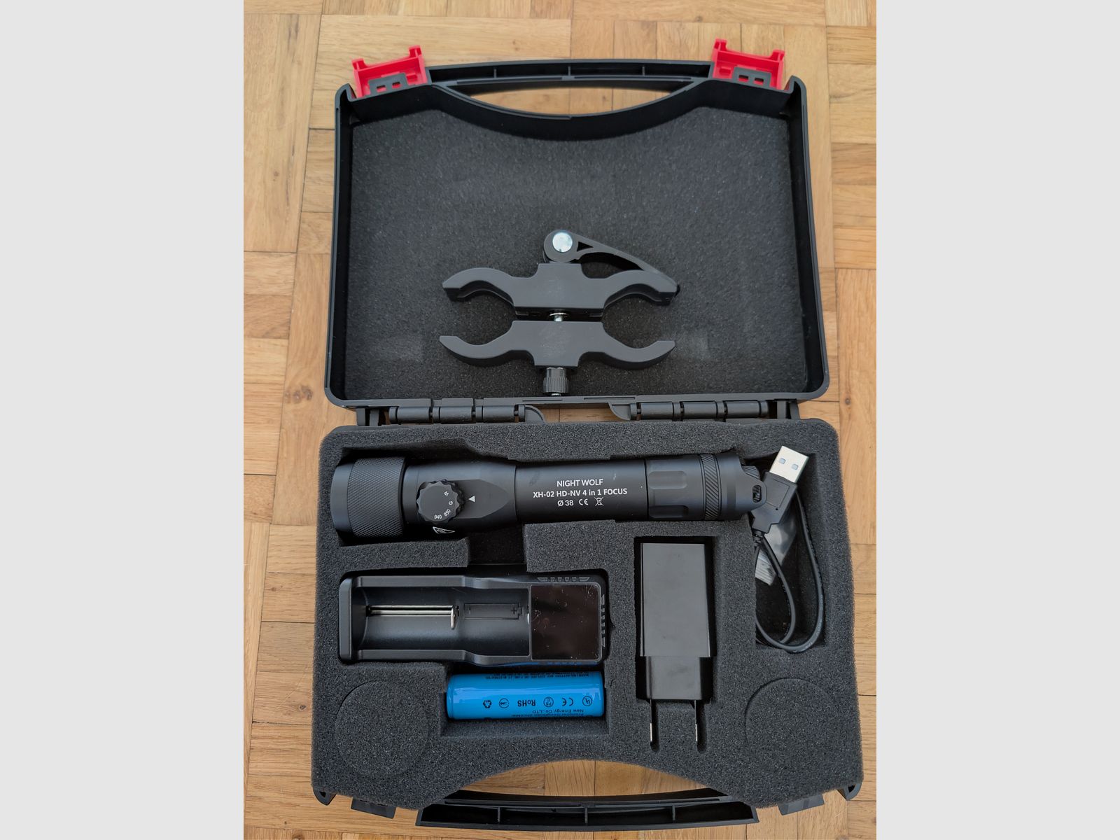 NIGHT WOLF XH-02 HD-NV IR lamp set dimmable with accessories