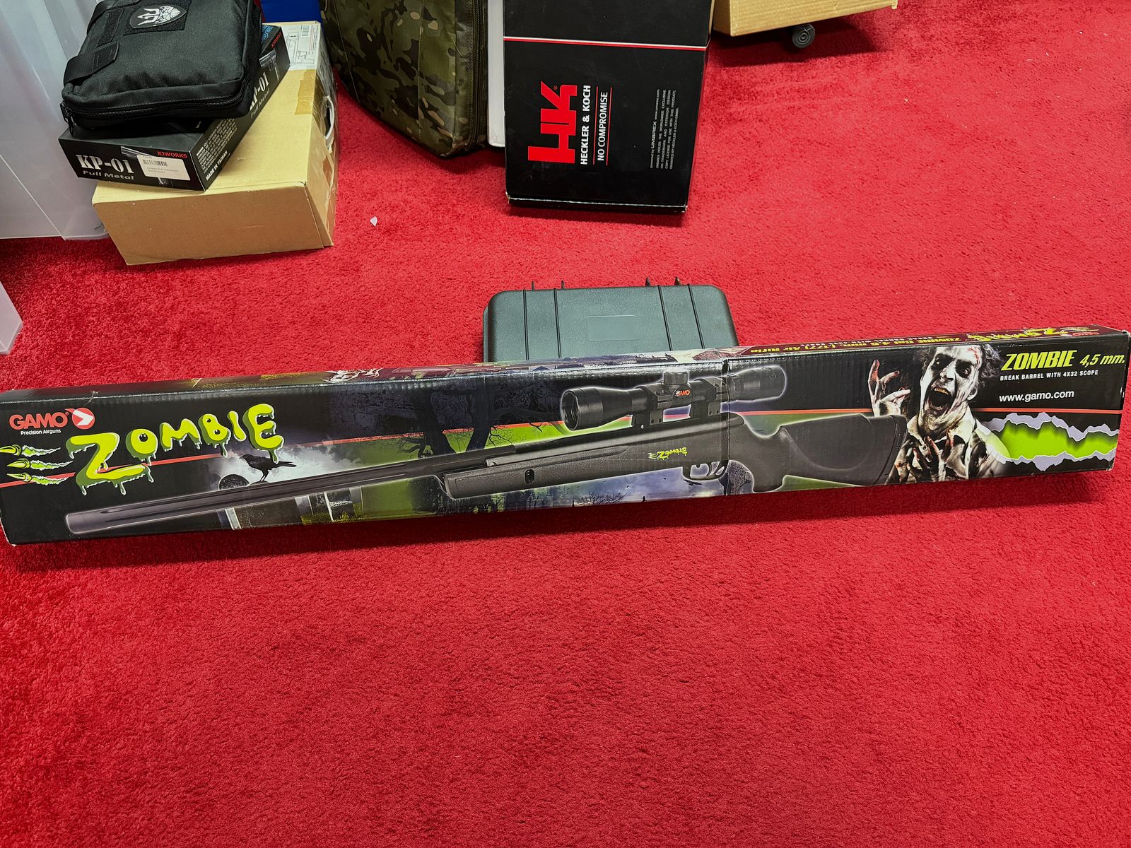 Gamo Zombie 4,5mm Luftgewehr mit Tasche und Zubehör in Oliv 