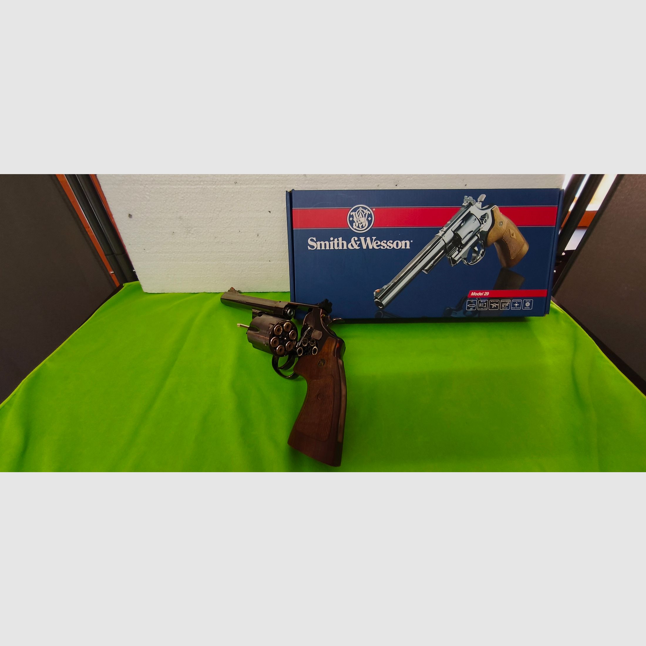 Leggenda in look lucido: Smith & Wesson M29 (.44 Magnum icona) di Umarex! 💥